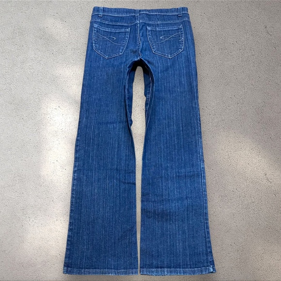 Style Co. Tummy Control Mid-High Bootcut Jeans - Picture 1 of 6